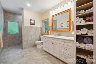 225 Henry's Glen Dr, Morganton, NC 28655 - Photo 30