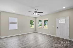 1104 Grady St, Salisbury, NC 28144 - Photo 4