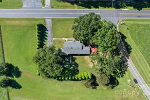 7952 W Nc 10 Hwy, Vale, NC 28168 - Photo 8