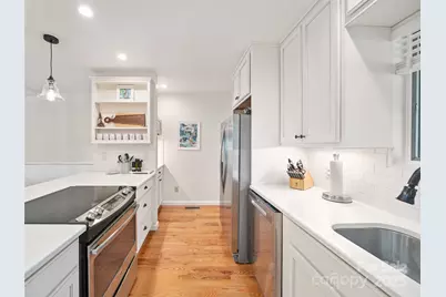 439 Fairway Lane, Spruce Pine, NC 28777 - Photo 4