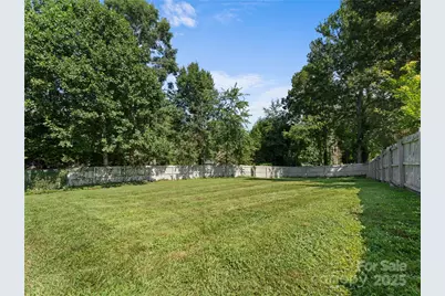 690 Mountain Road, Hendersonville, NC 28791 - Photo 28