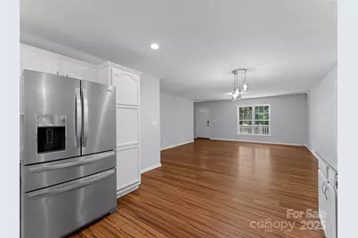 690 Mountain Road, Hendersonville, NC 28791 - Photo 12