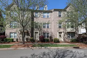 729 Naramore St, Davidson, NC 28036 - Photo 1