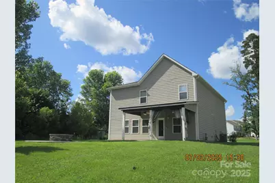 504 Stone River Parkway, Mount Holly, NC 28120 - Photo 4