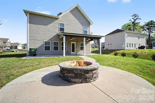 504 Stone River Pkwy, Mount Holly, NC 28120 - Photo 8