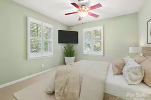 1411 Kensington Rd, Hendersonville, NC 28791 - Photo 28