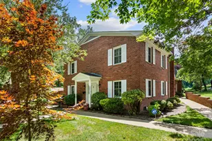 1411 Kensington Rd, Hendersonville, NC 28791 - Photo 2