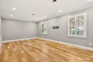 1411 Kensington Rd, Hendersonville, NC 28791 - Photo 6