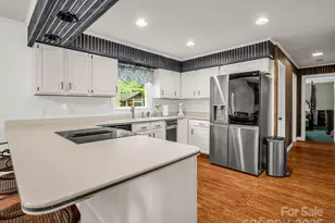 213 Raintree Dr, Hendersonville, NC 28791 - Photo 16