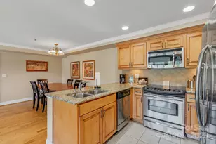 111 Bowling Park Rd, Asheville, NC 28803 - Photo 24