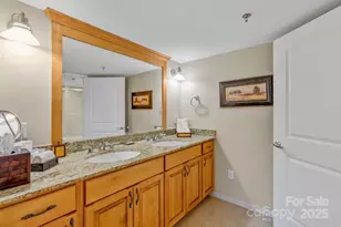 111 Bowling Park Rd, Asheville, NC 28803 - Photo 32