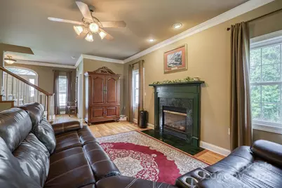 2640 Ironwood Drive, Hickory, NC 28602 - Photo 12