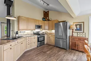 1045 & 1047 Graham Rd, Marshall, NC 28753 - Photo 34