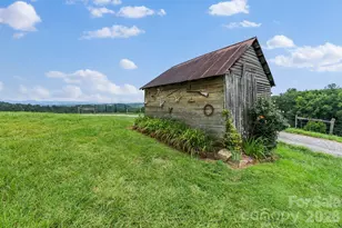 1045 & 1047 Graham Rd, Marshall, NC 28753 - Photo 30