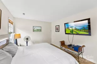 804 Bradford Woods Dr, Charlotte, NC 28209 - Photo 18