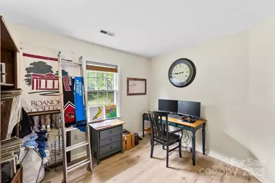 804 Bradford Woods Drive, Charlotte, NC 28209 - Photo 12