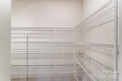 3916 Cheyney Park Drive, Charlotte, NC 28269 - Photo 12