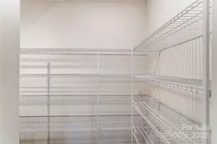 3916 Cheyney Park Dr, Charlotte, NC 28269 - Photo 12