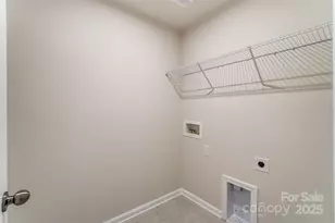 3916 Cheyney Park Dr, Charlotte, NC 28269 - Photo 40