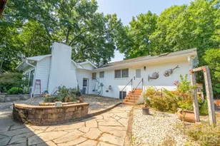 9032 Boyd Dr, Matthews, NC 28105 - Photo 6