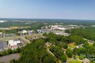 9032 Boyd Dr, Matthews, NC 28105 - Photo 10