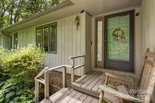 6 Brook Forest Dr, Arden, NC 28704 - Photo 2