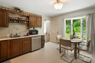 6 Brook Forest Dr, Arden, NC 28704 - Photo 12