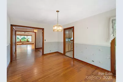 12 Robertson Street, Burnsville, NC 28714 - Photo 8