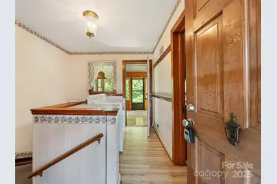 12 Robertson Street, Burnsville, NC 28714 - Photo 14