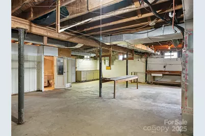 12 Robertson Street, Burnsville, NC 28714 - Photo 30