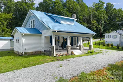 1231 Caldwell Place NW, Lenoir, NC 28645 - Photo 6