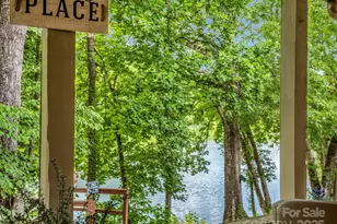 140 W Lake Dr, Lake Lure, NC 28746 - Photo 32