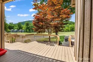 140 W Lake Dr, Lake Lure, NC 28746 - Photo 6