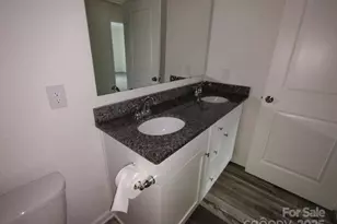 570 30th Ave Cir NE, Hickory, NC 28601 - Photo 12