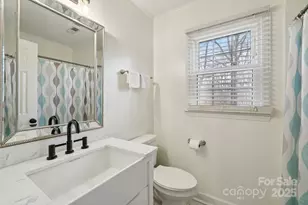 3016 Heathcroft Ct, Charlotte, NC 28269 - Photo 36