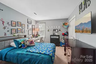 3016 Heathcroft Ct, Charlotte, NC 28269 - Photo 34