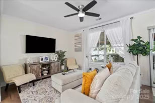 7533 Fire Tree Ln, Charlotte, NC 28227 - Photo 8