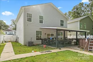 7533 Fire Tree Ln, Charlotte, NC 28227 - Photo 32