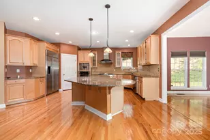 108 Laurel Glen Ct, Mount Holly, NC 28120 - Photo 2