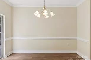 888 W Pointe Dr, Asheville, NC 28806 - Photo 12