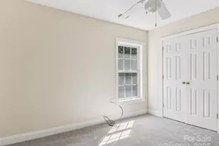 888 W Pointe Dr, Asheville, NC 28806 - Photo 24