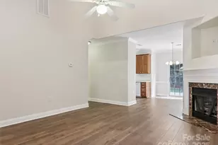 888 W Pointe Dr, Asheville, NC 28806 - Photo 8