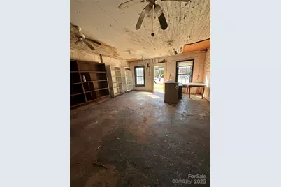 231 E College Avenue, Boiling Springs, NC 28152 - Photo 10