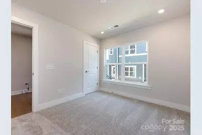 7008 Impulse Court, Charlotte, NC 28205 - Photo 4