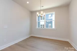 7008 Impulse Ct, Charlotte, NC 28205 - Photo 10