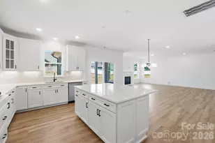 1320 Knob Crk Dr, Gastonia, NC 28054 - Photo 18