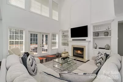 10929 Valley Spring Drive, Charlotte, NC 28277 - Photo 8