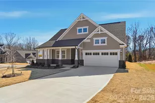 5026 McLaughlin Loop, Waxhaw, NC 28173 - Photo 2