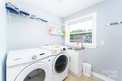 4218 Enoch Drive, Charlotte, NC 28269 - Photo 26