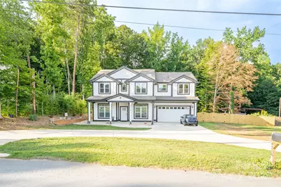 4218 Enoch Drive, Charlotte, NC 28269 - Photo 2